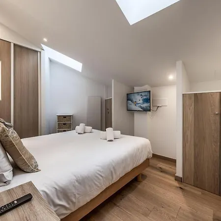 Appartement Cozy Penthouse With View & Parking *